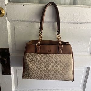 Tommy Hilfiger Purse